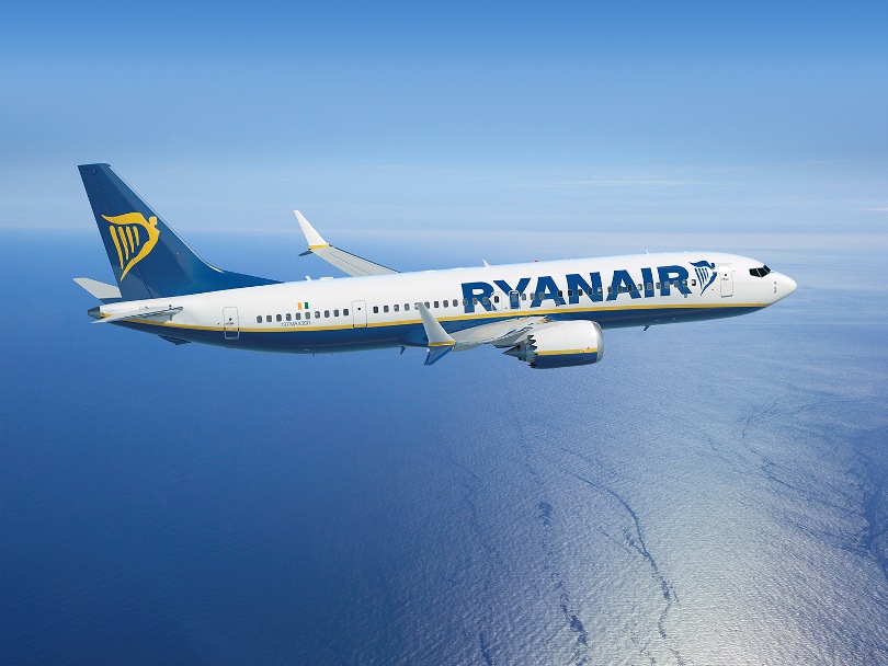 Ryanair wil basis Eindhoven toch sluiten &#8211; Oud-Goldmanbankiers opgepakt wegens fraude