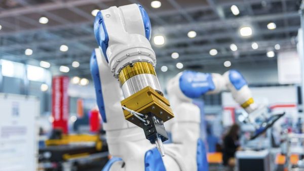 hewlett packard enterprise thinkstock robot industrie 4.0