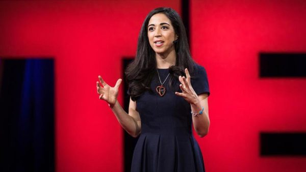 In plaats van geobsedeerd te zijn met blij zijn, zouden we volgens de Amerikaanse schrijfster Emily Esfahani Smith meer moeten focussen op zaken die meer voldoening geven.