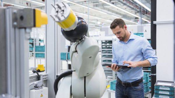 raken we onze banen kwijt aan robots? Er blijft genoeg werk denkt Ben Rogmans