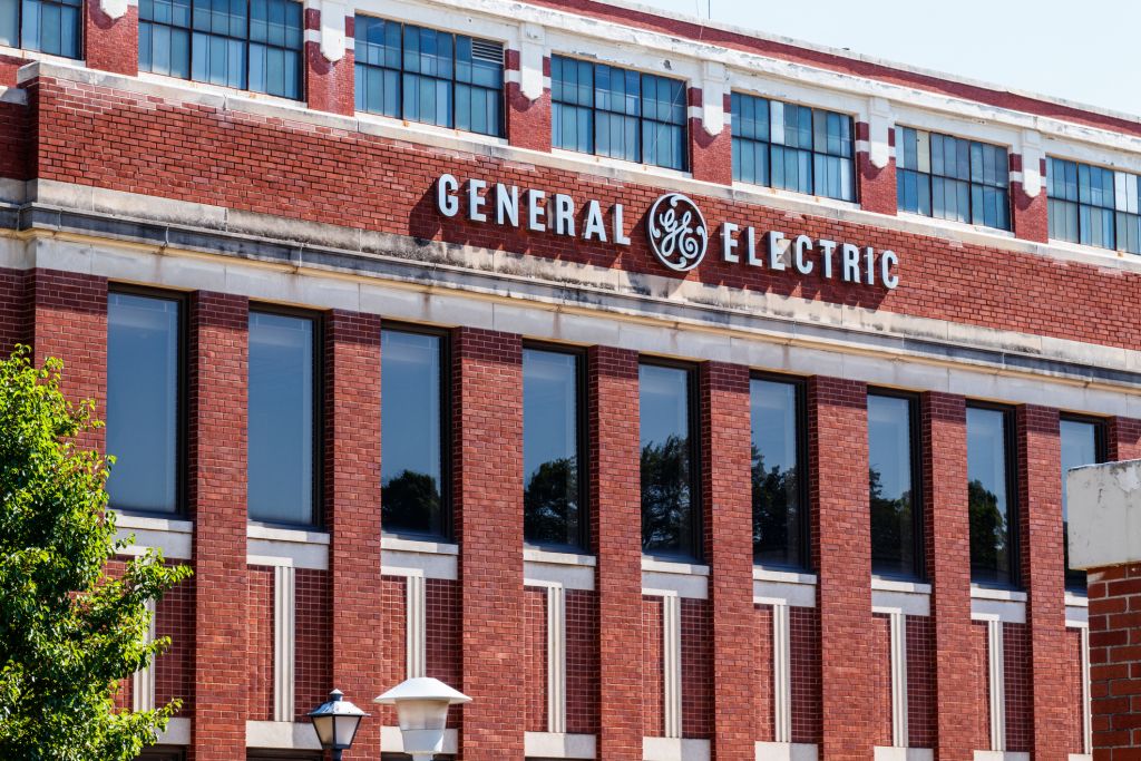 General Electric building lighting MT