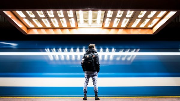 De nieuwe generatie medewerkers wordt vaak bij uitstek geschikt geacht voor de digitale transformatie waar veel bedrijven in verkeren. Opgegroeid met computers moet dat voor hen een makkie zijn, toch? 