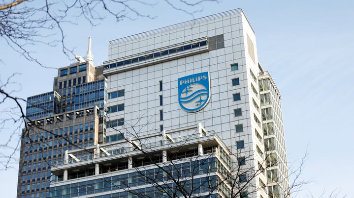 Philips vreest inbeslagname beademingsapparatuur  &#8211; Softbank koopt eigen aandelen op