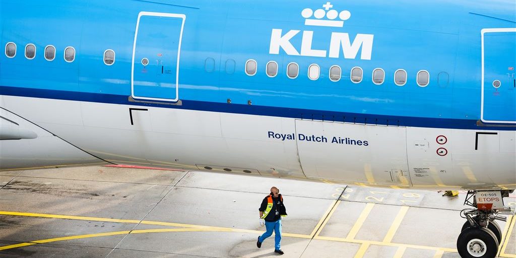 KLM ingin memikat orang tua dengan pesawat ber-AC