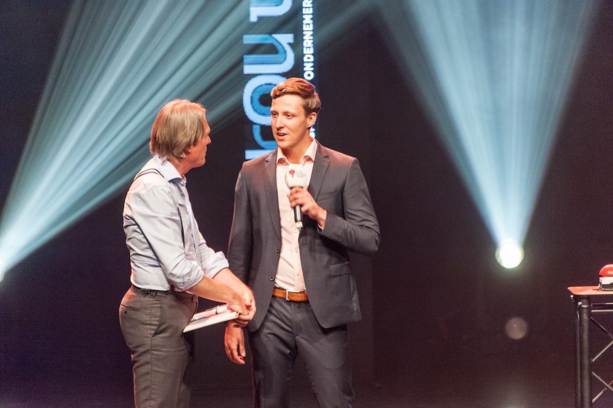 Casper Lemmen Beste Jonge Ondernemer van 2018; DNB kraakt blockchain