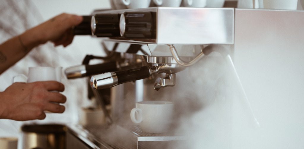 Koffie drinken op het werk