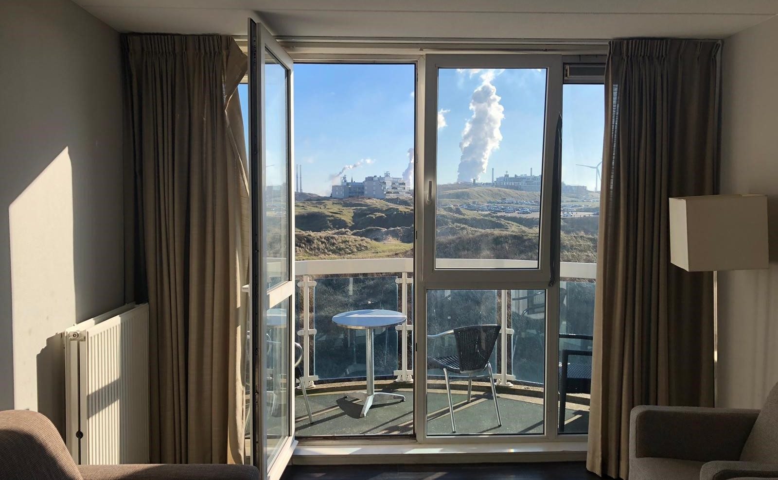 Hotelkamer met uitzicht op Tata Steel