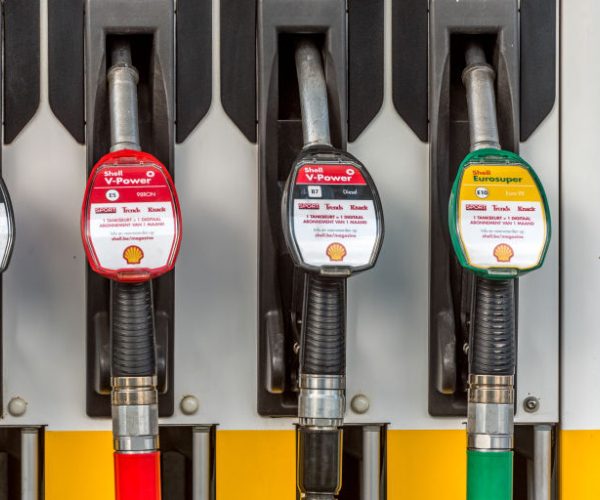 shell benzine diesel tankstation