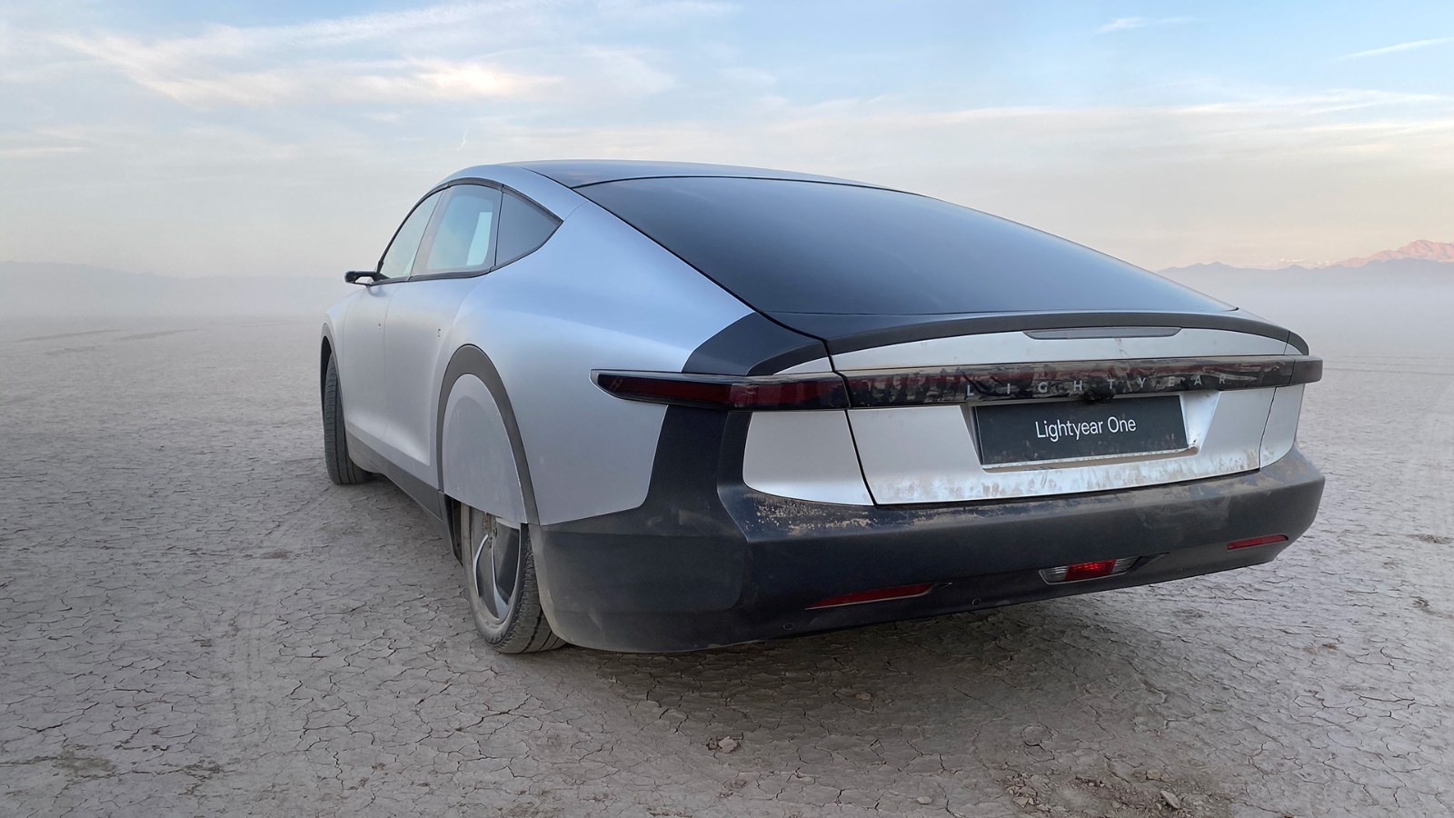lightyear one zonneauto