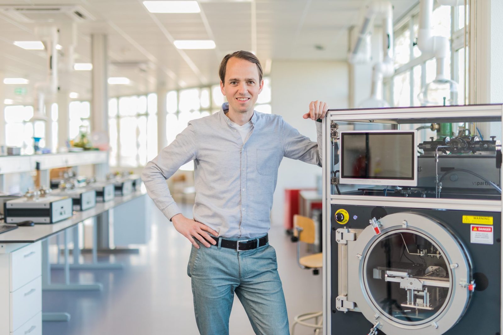 VSparticle funding aaike van vugt