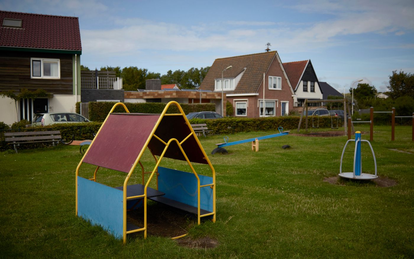 tata steel wijk aan zee speeltuin schoonmaken