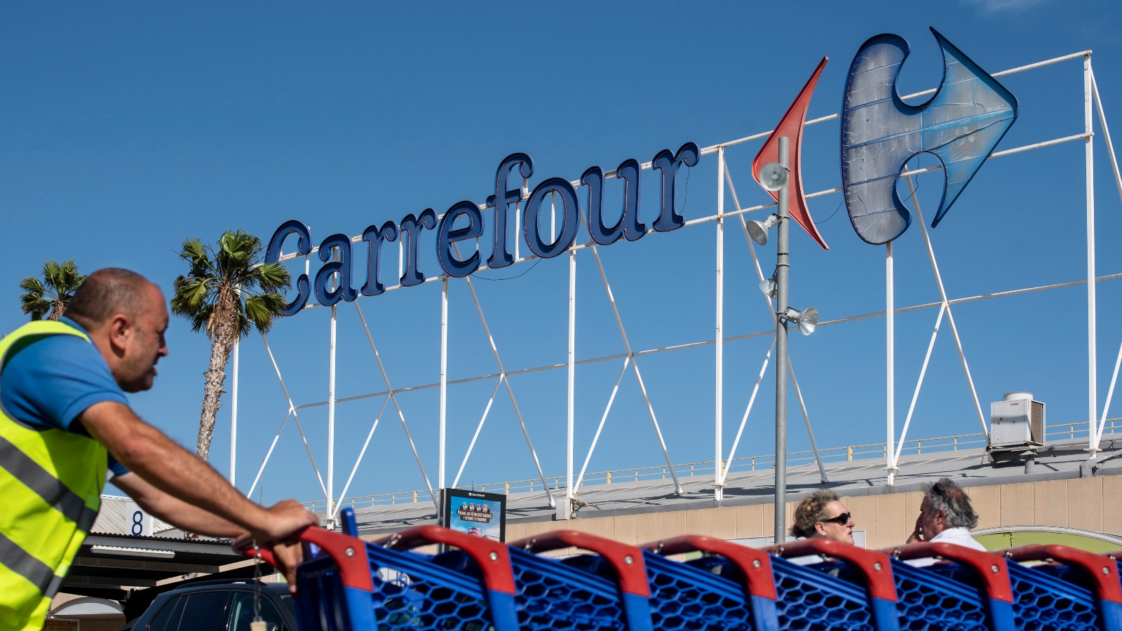 carrefour ahold delhaize supermarkt overname