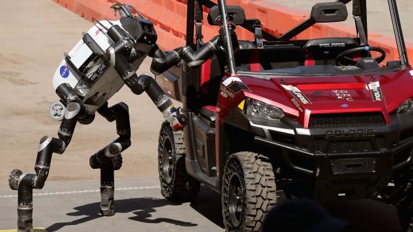 wat is darpa robotics challenge