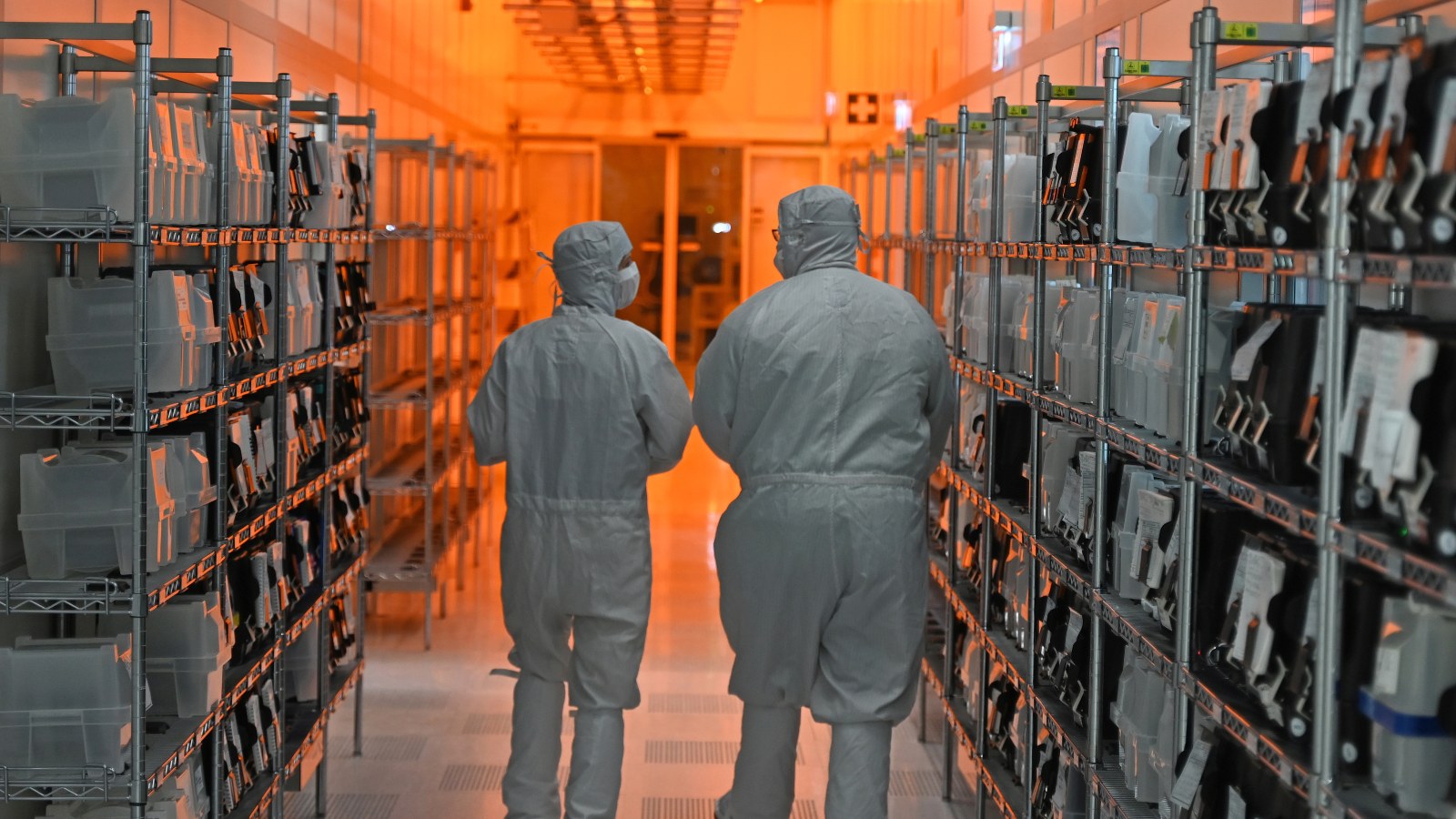 nexperia chipmaker nijmegen wingtech