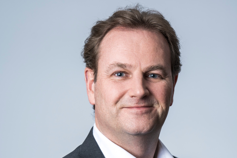 brunel international ceo peter de laat