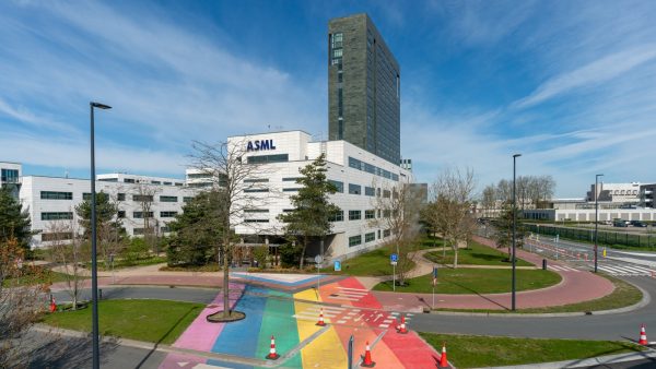 ASML